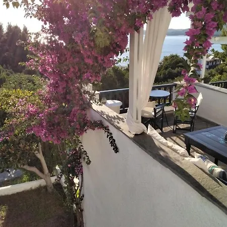 Danai Holiday home *